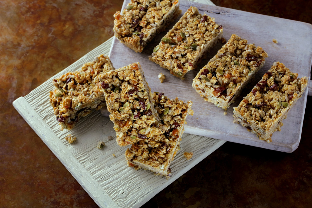 HANDMADE CAKE COMPANY Granola Slice