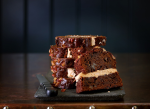 THE HANDMADE CAKE COMPANY Sticky Toffee Pecan Loaf